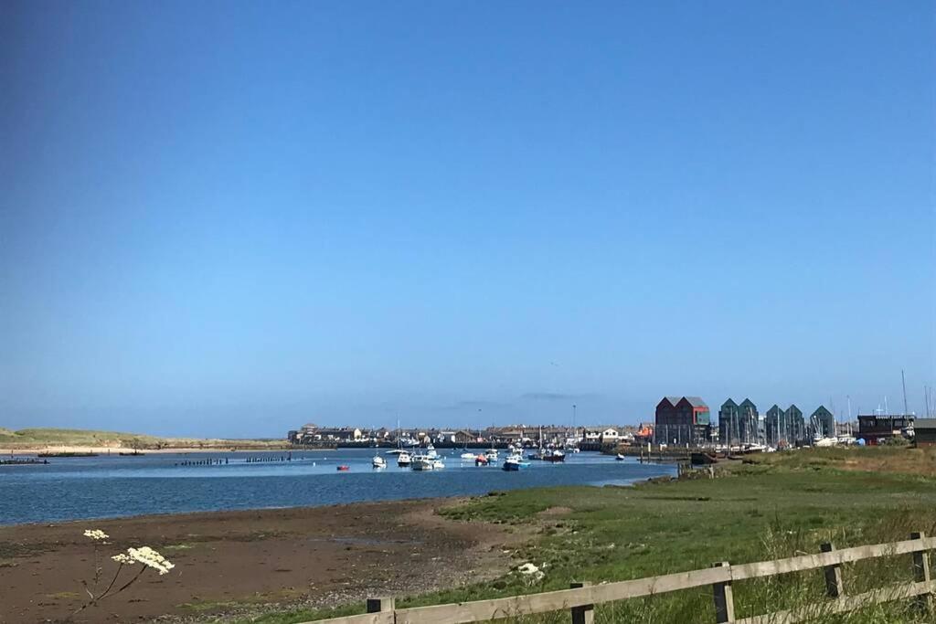 On The Harbour - Unrivalled Views Of Amble's Harbour And Estuary * Amble